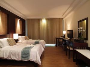 63169_15062515320030826264